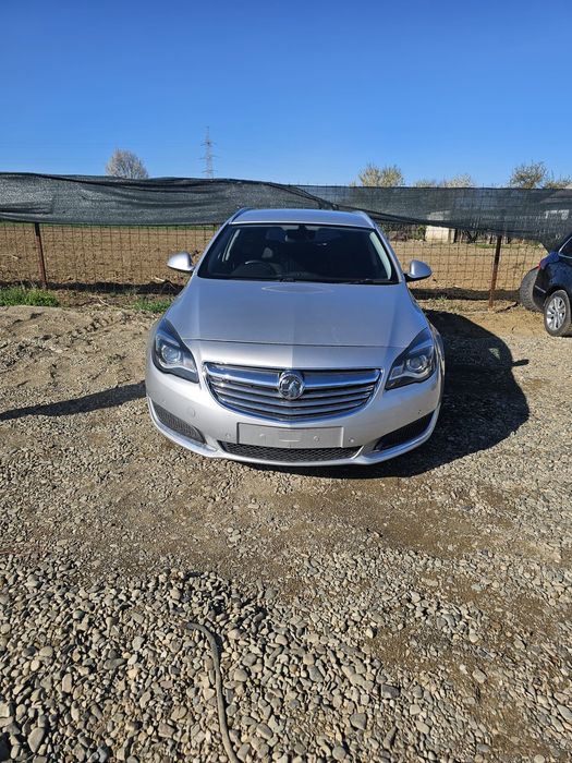 Dezmembrez opel insignia 2.0d euro 5