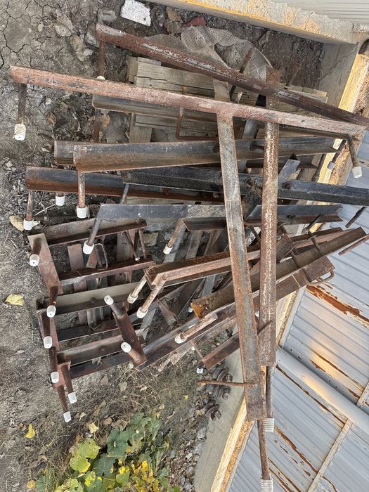 Траверс 10кВ повортный траверс