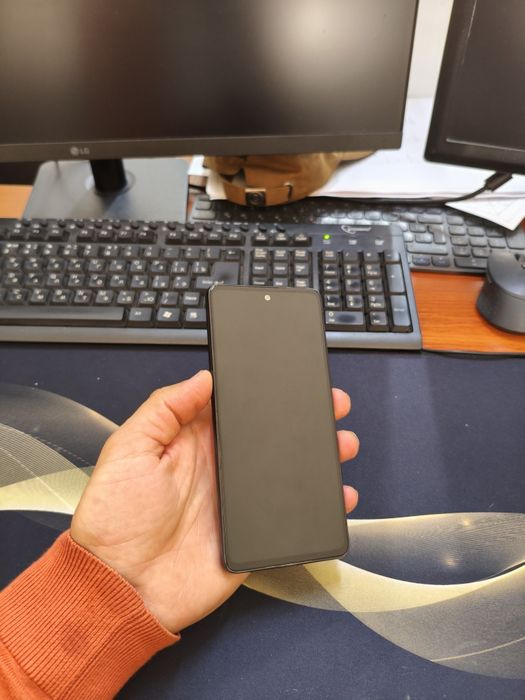 Samsung A53 5G 128gb(2023)iwlawi zur aybi yuq tozza telefon