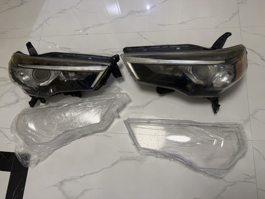 Toyota 4runner тойота форанер б/у. Стекло новое.