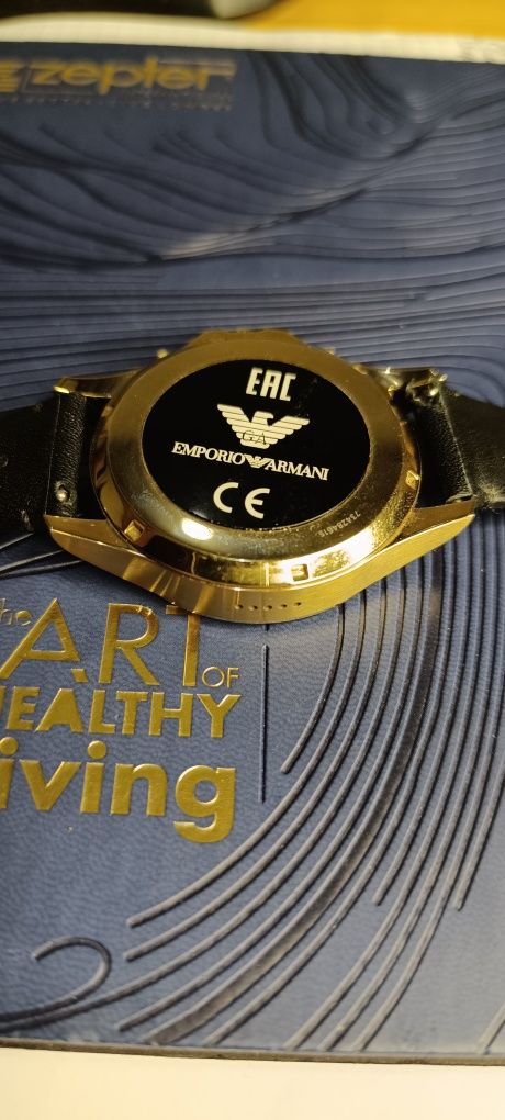 Продам смарт часы Emporio Armani 5004