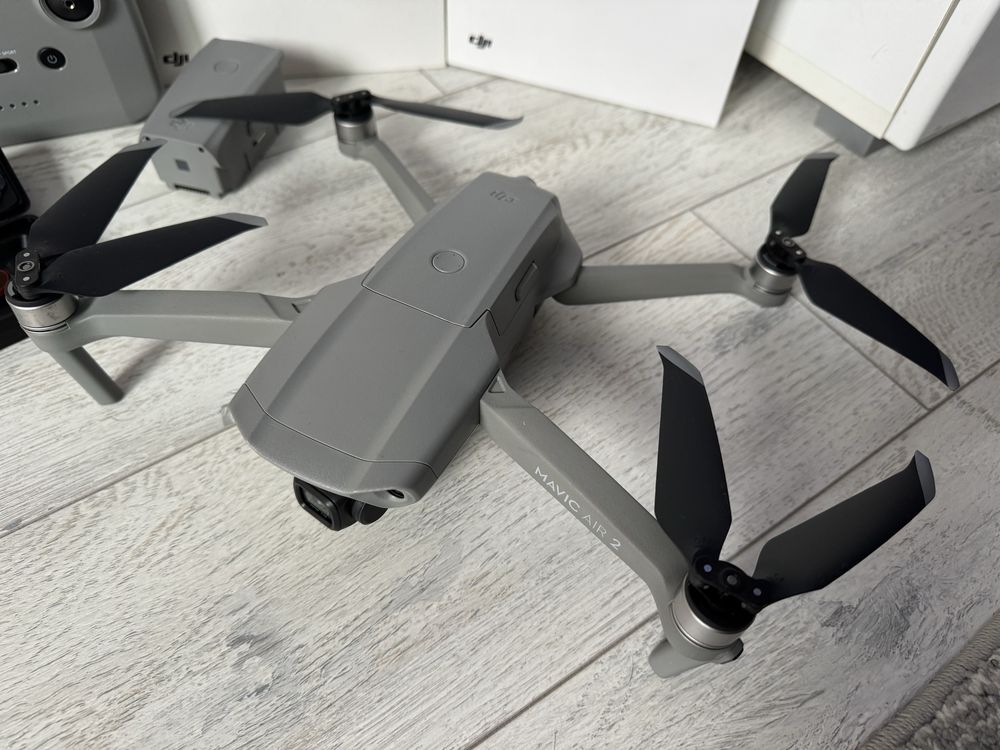 Drona Dji Mavic Air 2