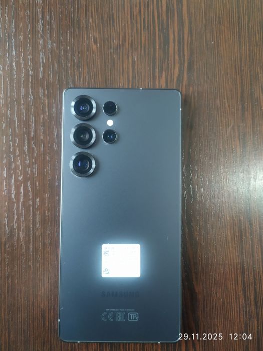 Самсунг S 25 ultra срочно сотилади холати идеал