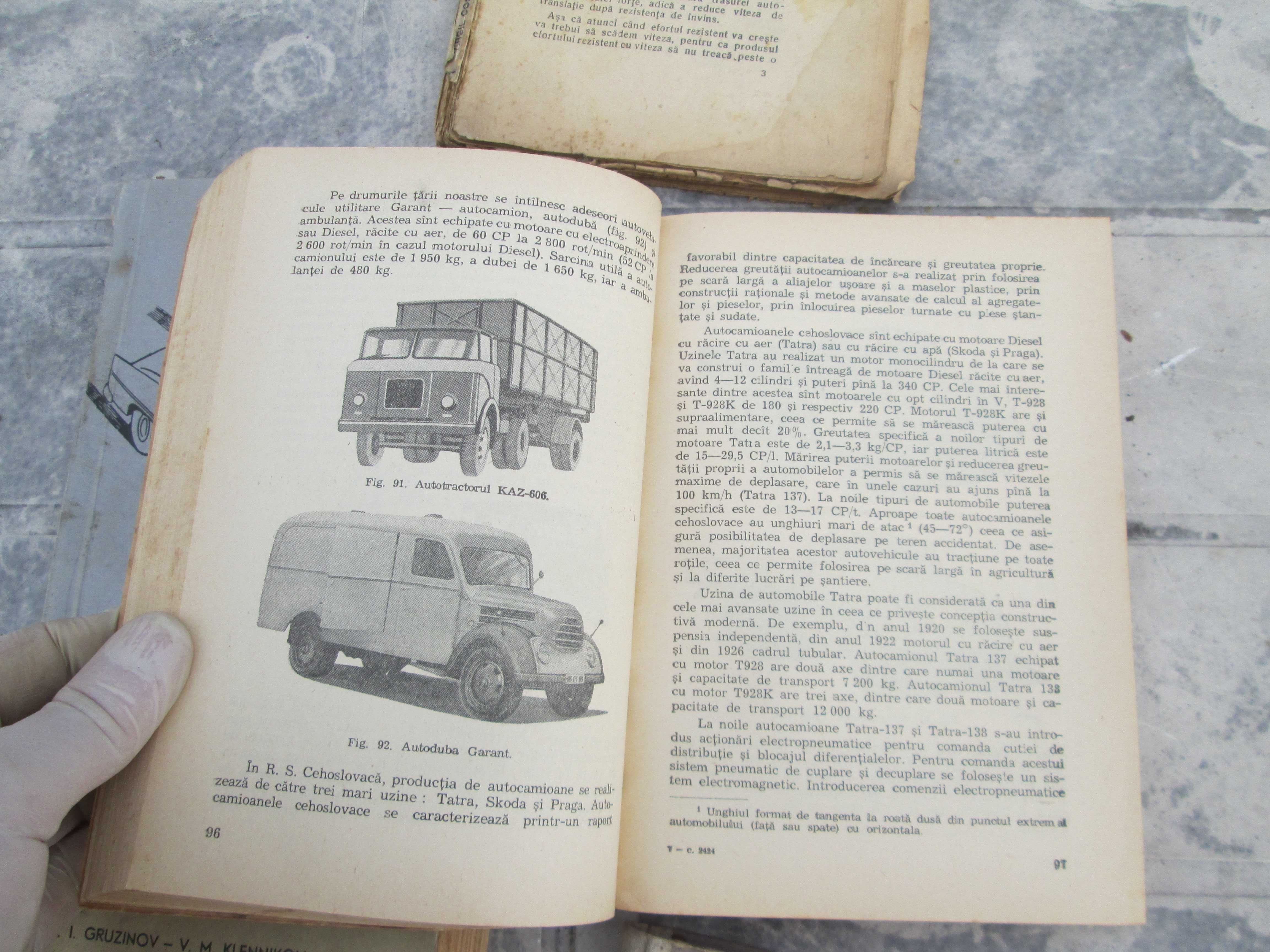 Carti vechi despre automobile aparute in anii 50-60 la Editura Tehnica