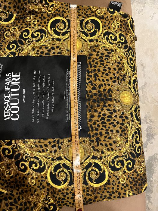 Vand tricou Versace