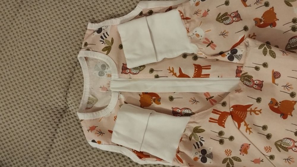 Спален чувал с крачета Angel baby
Ширина: 56 см
Дълбочина: 62