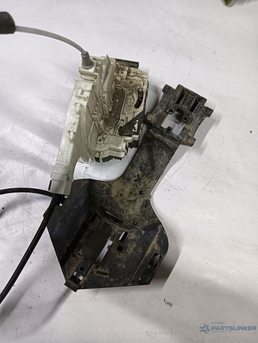 Broasca usa stanga fata MERCEDES-BENZ SPRINTER 3,5-t Bus 906 2006 - >