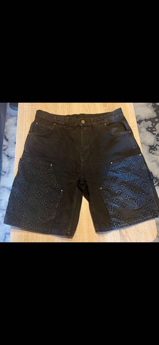 Louis Vuitton къси гащи, Л размер