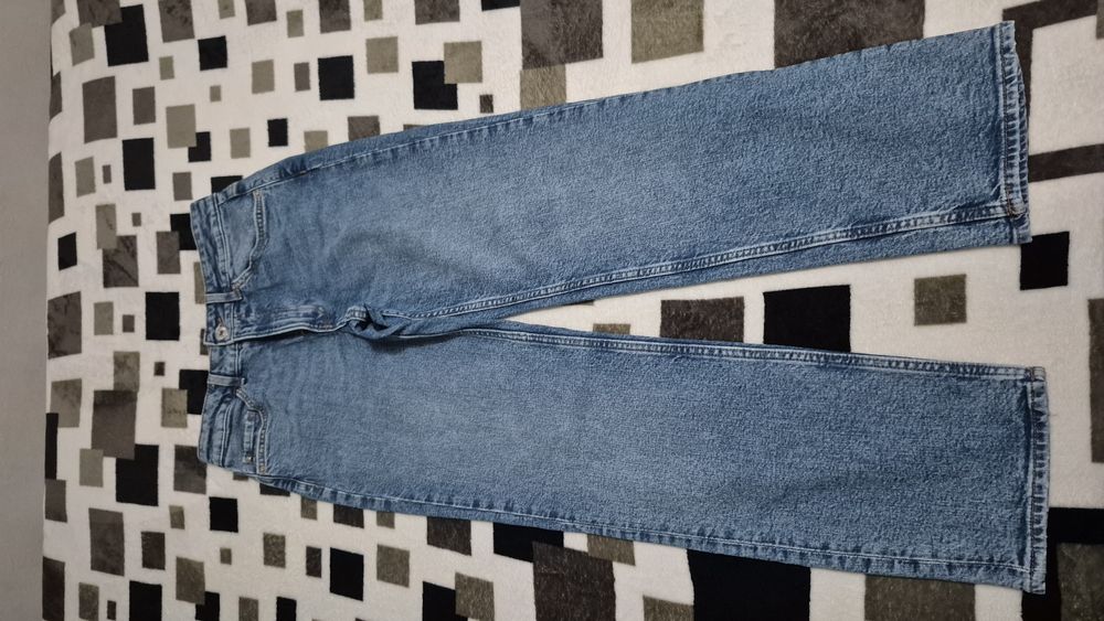 Blugi H&M si DENIM