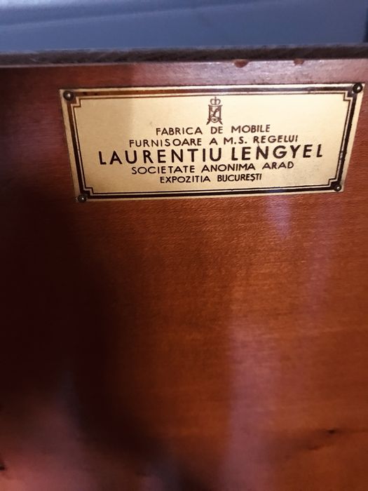 Set mobila 100 ani furnizor casa regala , fabrica Lengyel