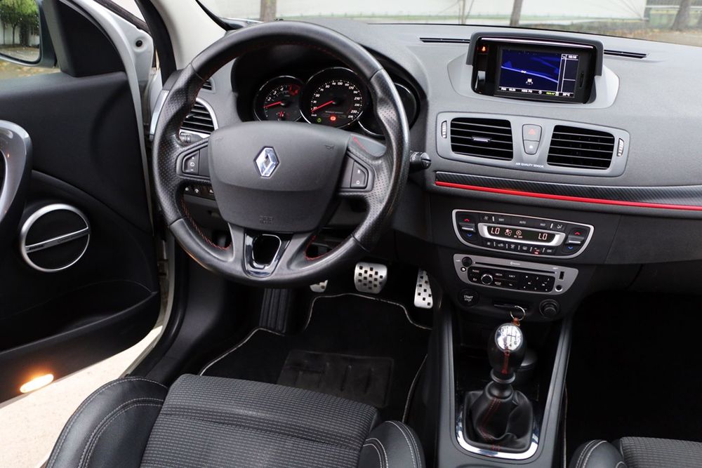 Renault Megane 3 GT  +  BOSE 1.5 diesel