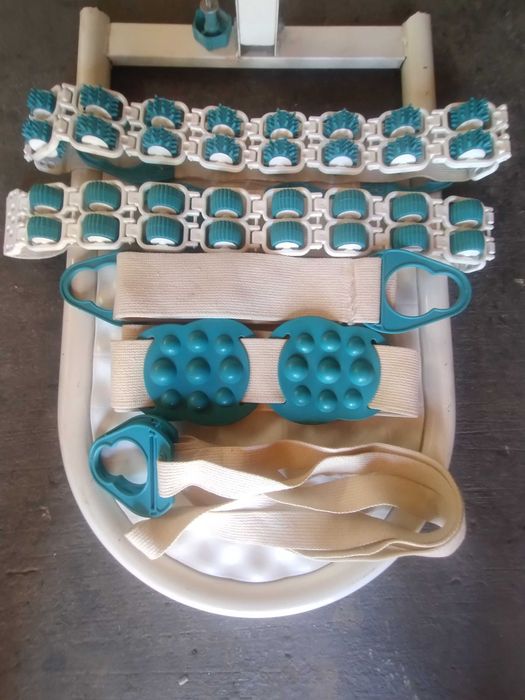 Vând aparat de vibromasaj