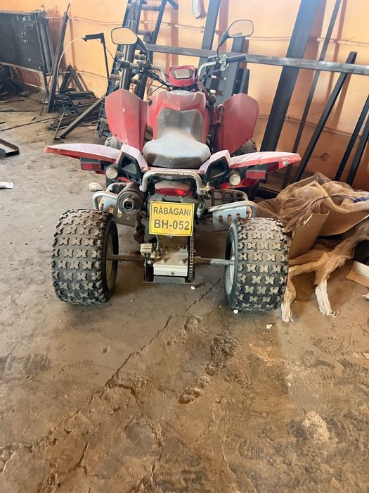 Vand atv de 300 nefunctional nu da scanteie