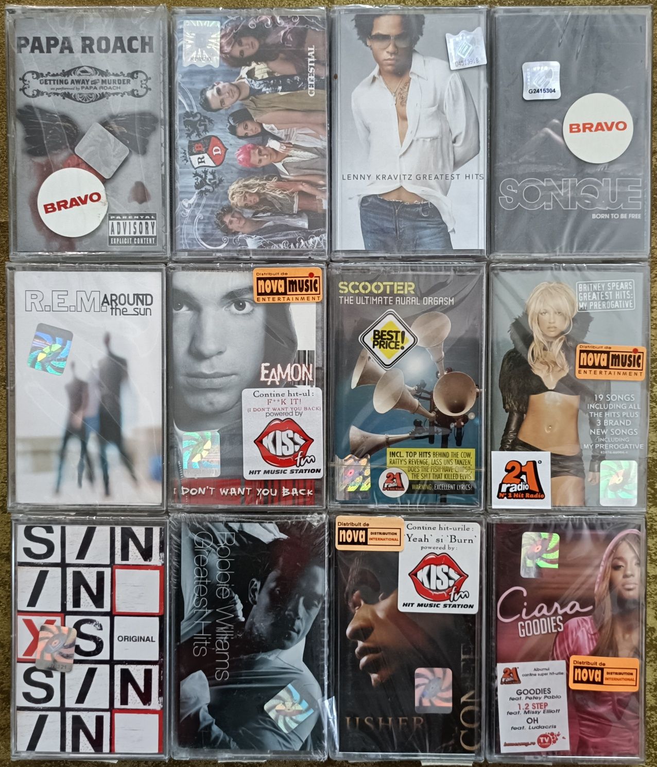 Casete sigilate cu muzică Pop , Rock , Hip Hop