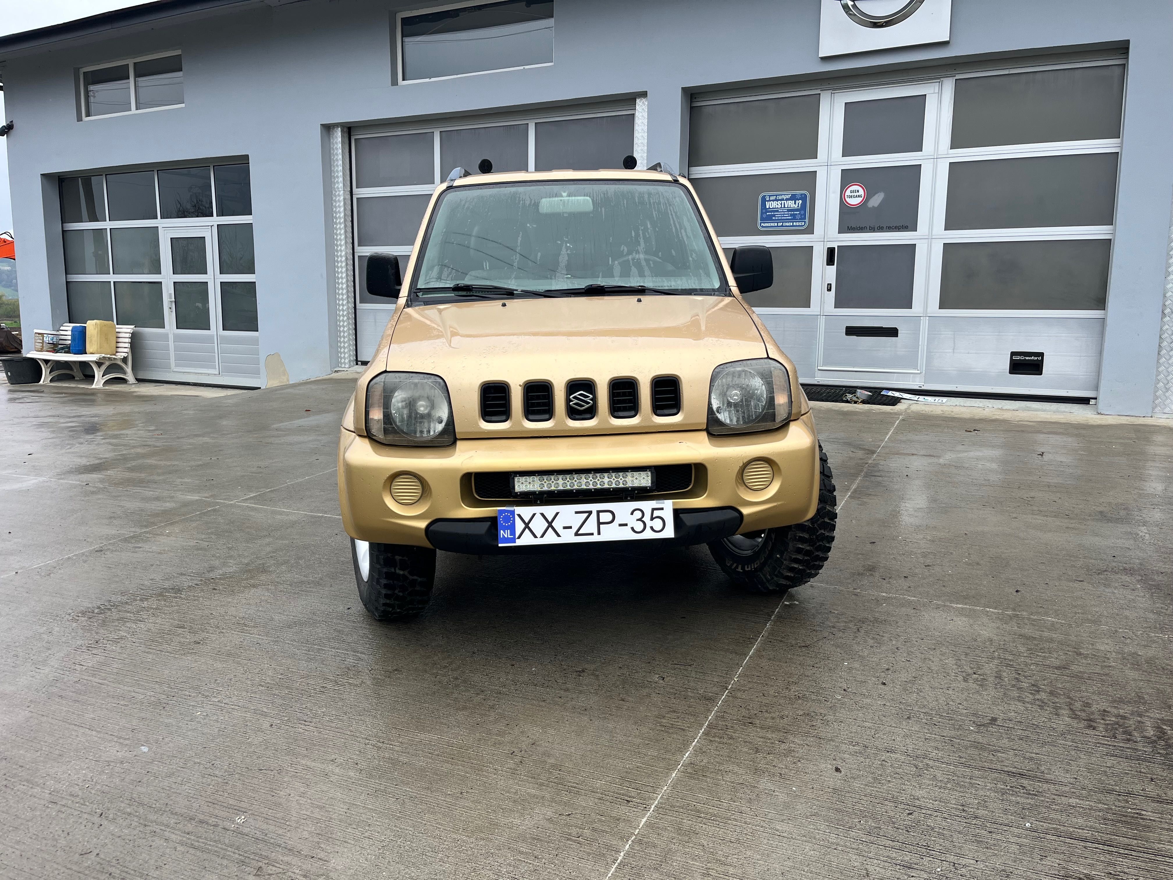 Se vinde Suzuki Jimny 4x4