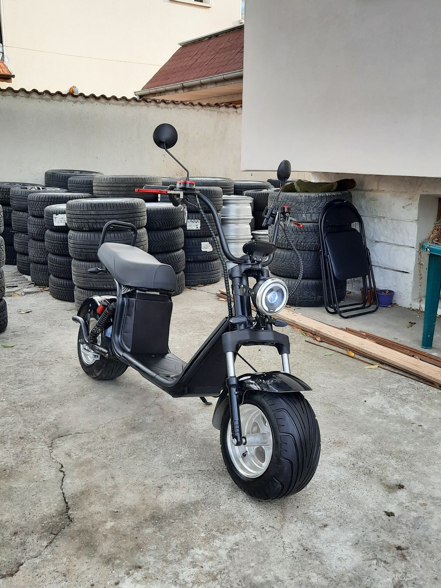 Електрически скутер 3000W / 60V12 AH