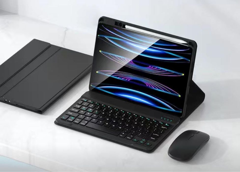 Чехол с клавиатурой для iPad 11