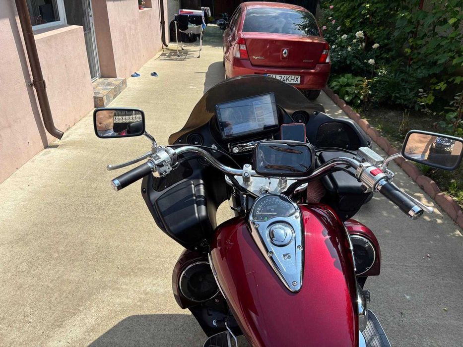 Honda VTX custom bagger