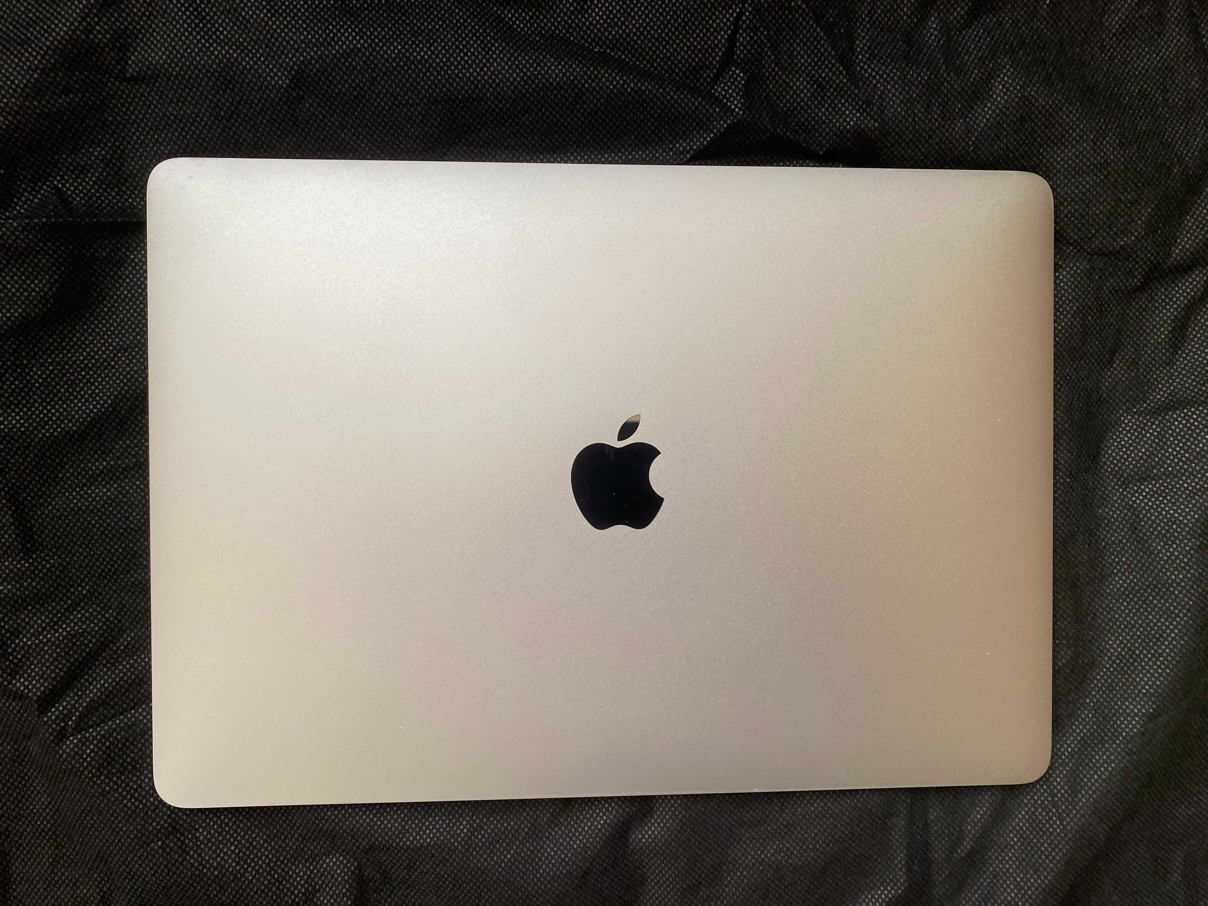 13" Macbook Air A2179(2020) Silver-НА ЧАСТИ