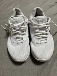 Adidasi Nike dama originali nr 38