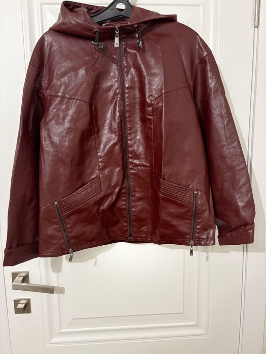 Продам куртку