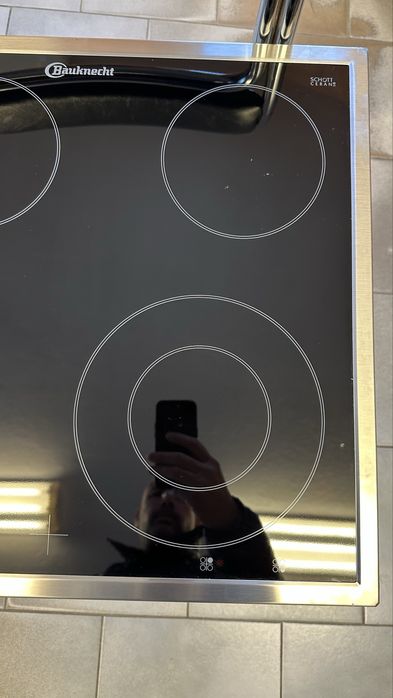 Котлони за вграждане 4-ка Bauknecht