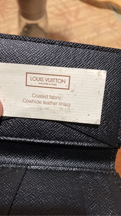 Оригинален портфейл-органайзер за карти Луи Витон(не е реплика)