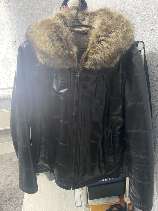 Продам мужскую дубленку
