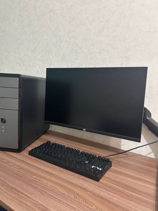 Продаётся готовый компьютерный комплект (ПК + монитор + клавиатура)