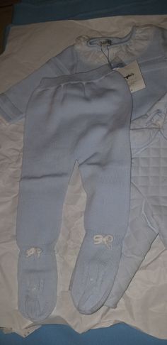 3-6 LUNI-costumas tricotat +jacheta matlasata+cutie