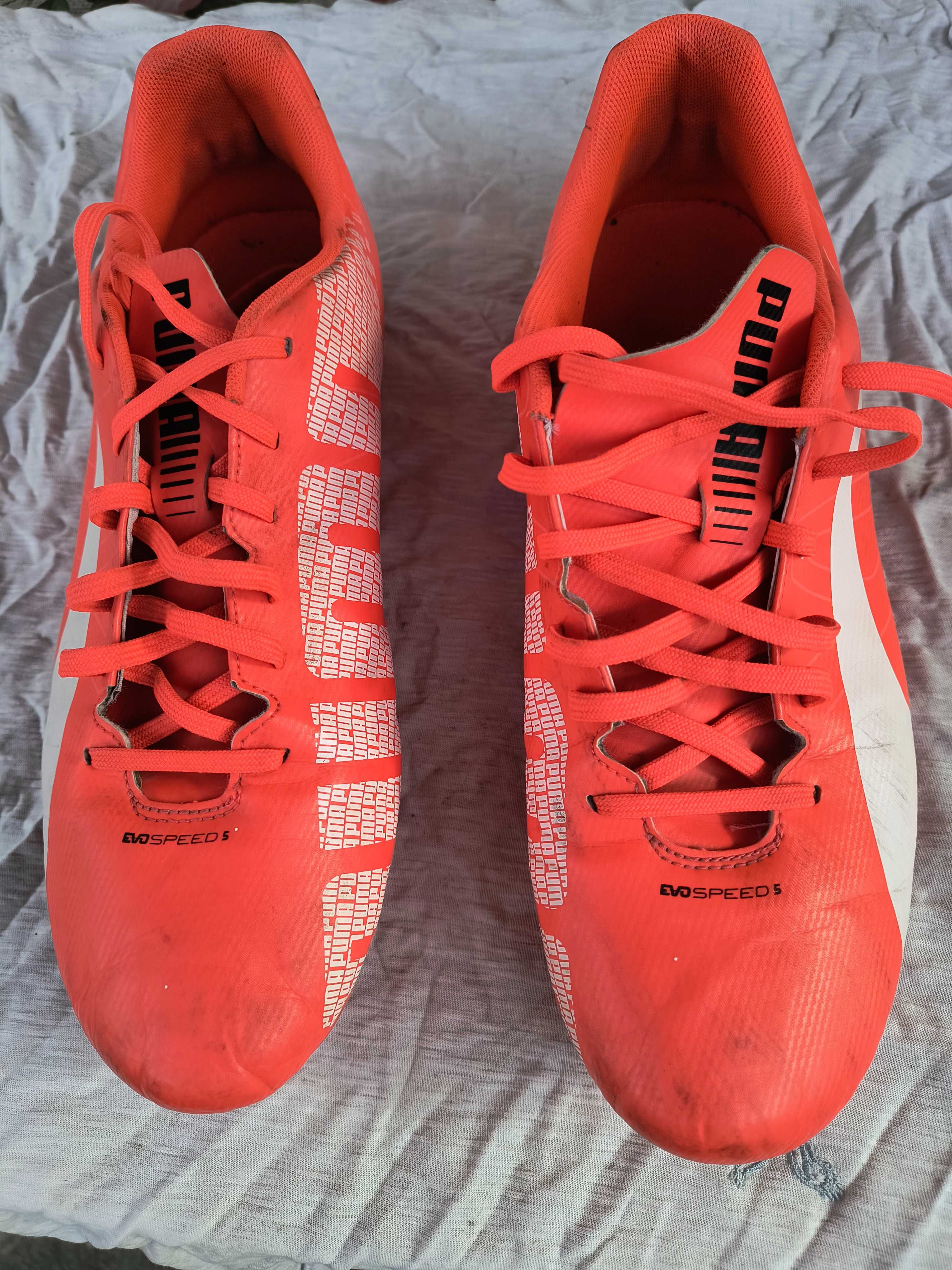 PUMA футболни бутонки