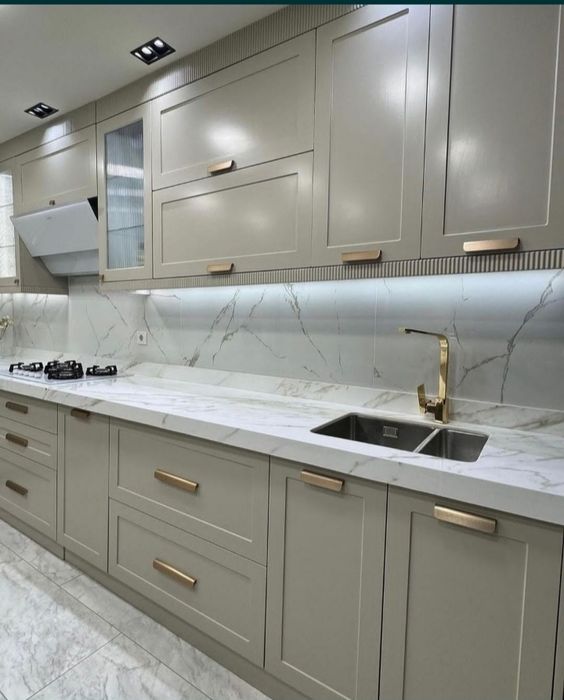 Кухонный гарнитур на заказ.кухынный угловой.кухня угловая.кухни