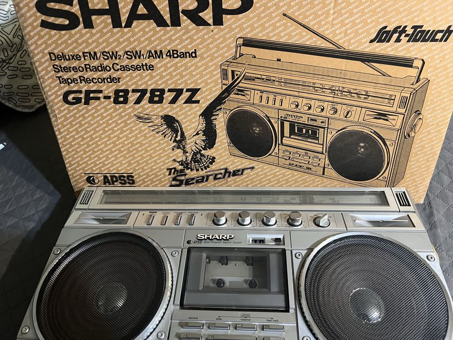 Касетофон  SHARP