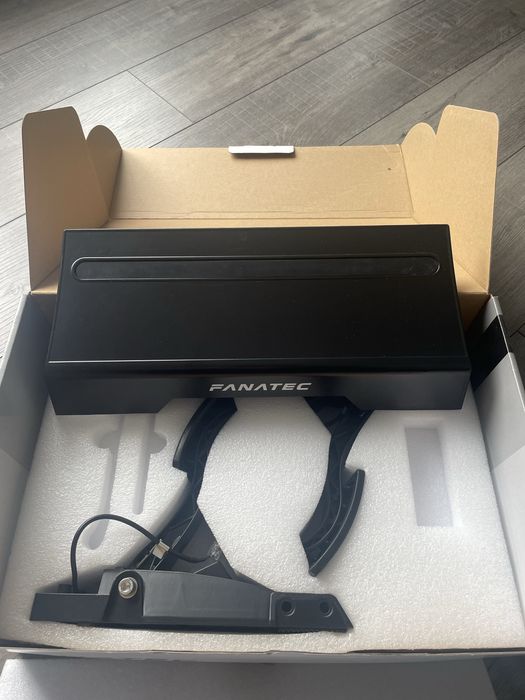 Fanatec CSL Elite Pedals cu Loadcell Kid