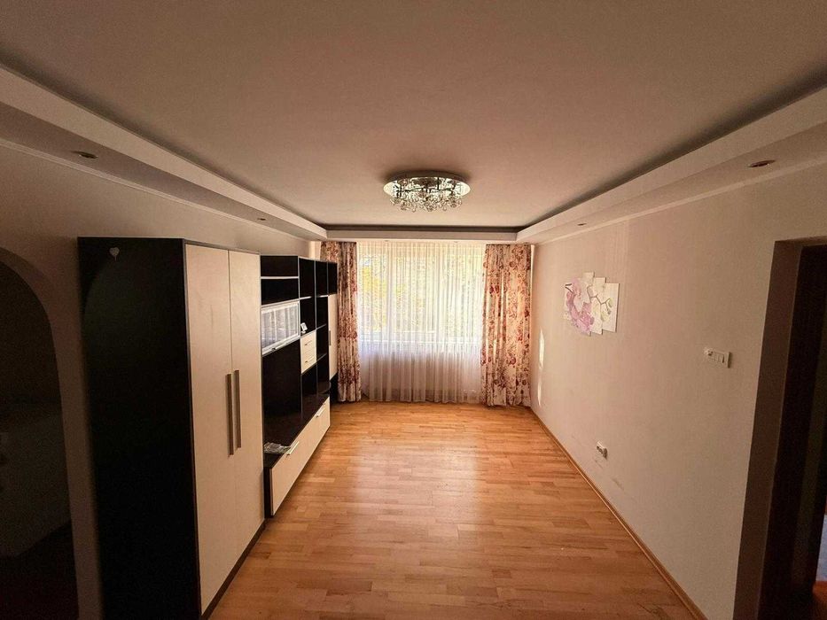 Apartament 2 camere, etaj 1, zona Orion
