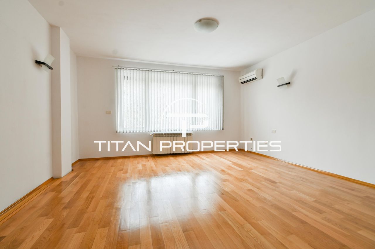 Дава се под наем Офис в София, Лозенец - 260 кв.м за 2200 € - Снимка #12