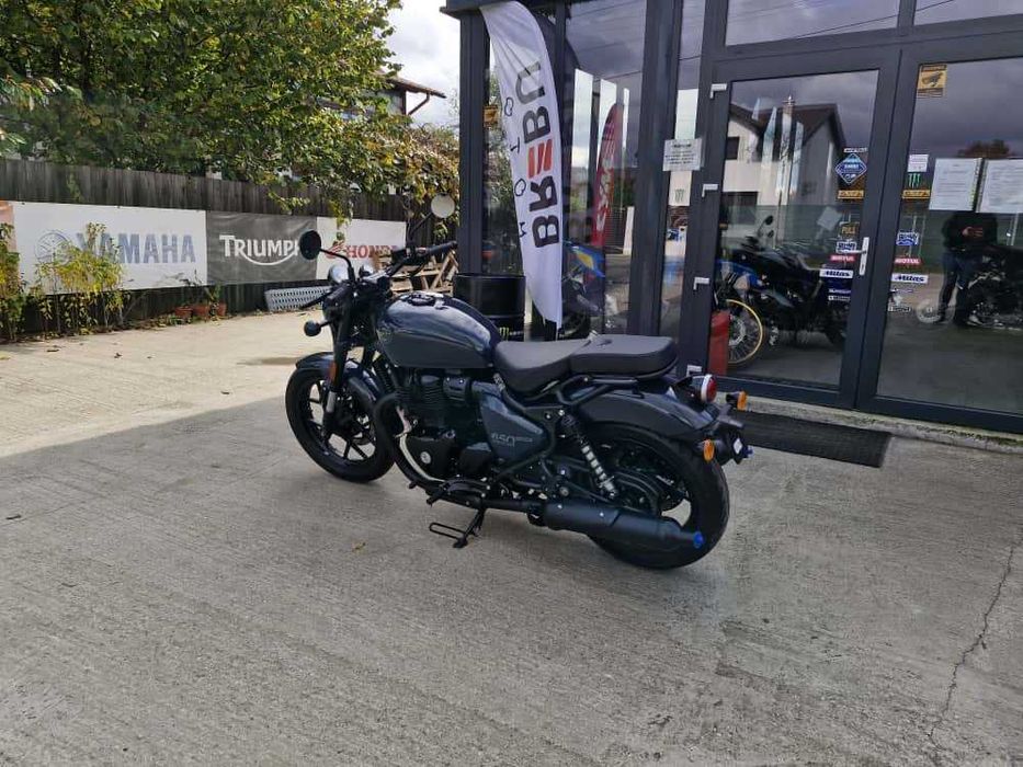 Royal Enfield Shotgun 650 Shed nou - pret PROMO prin EST BIKE Campina