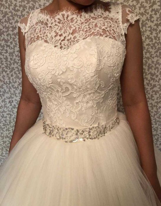 Продам свадебное платье