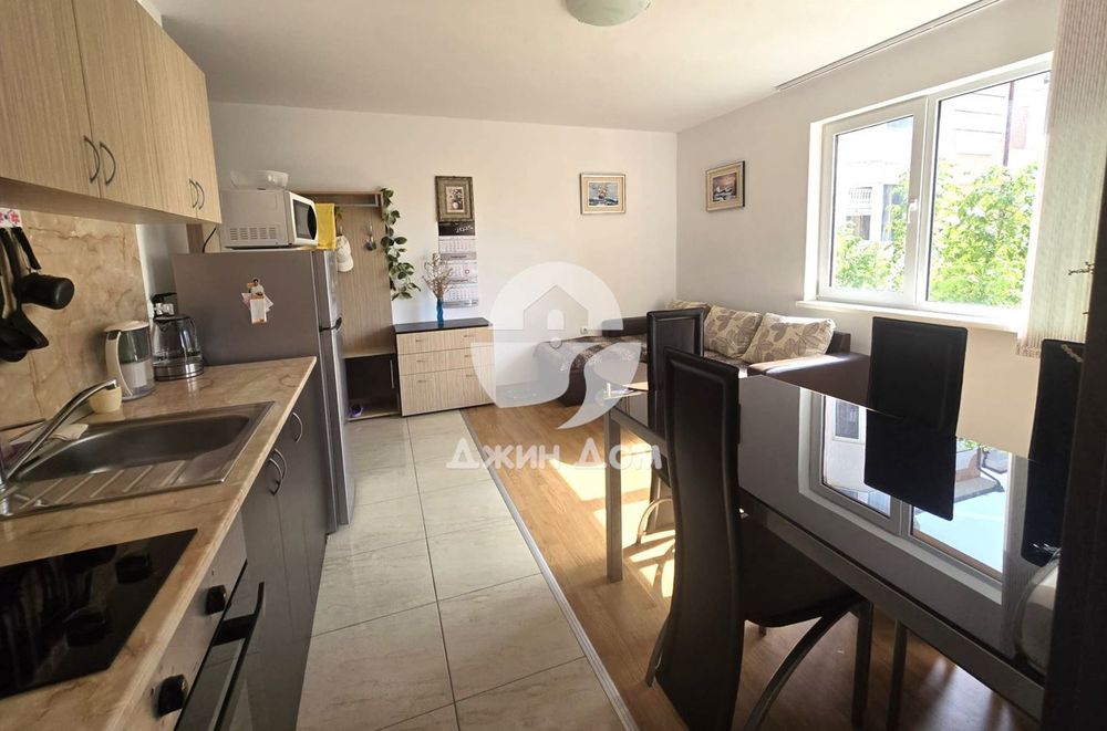 Продава се Двустаен апартамент в к.к. Слънчев бряг - 56 кв.м за 1250 €/кв.м - Снимка #2