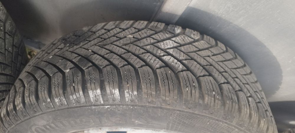 Зимни Гуми с джанти 185 65 14