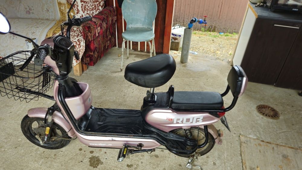 Motocicleta electrica RDB
