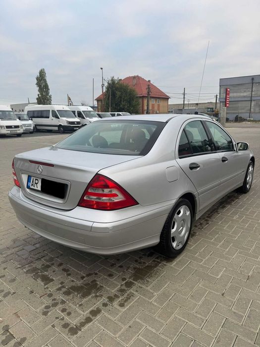 Mercedes C180 1.8 Benzina + GPL 143 Cp 2005