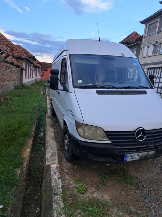 Vând mașină Mercedes Benz Sprinter