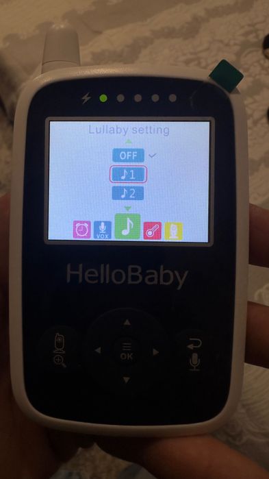 HelloBaby HB24 2,4"