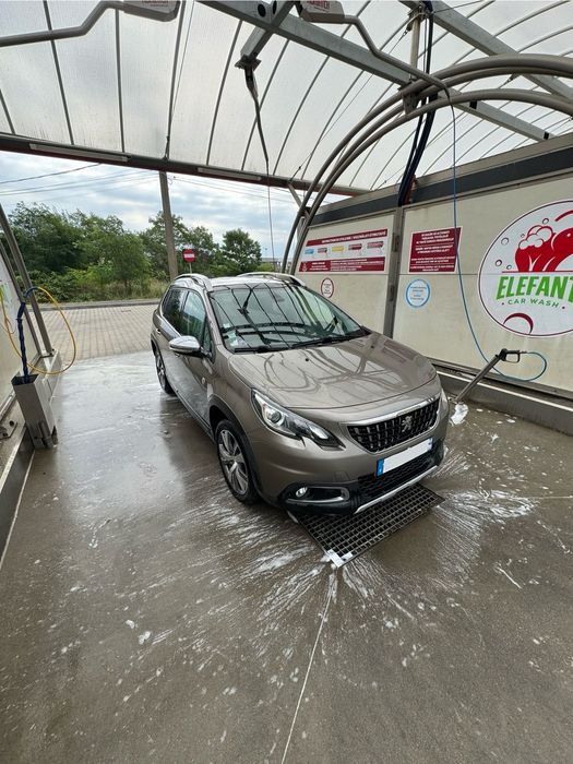 Peugeot 2016 159.000 km