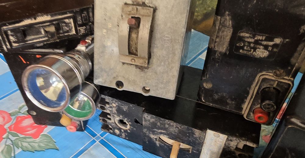 Прерыватель электротока