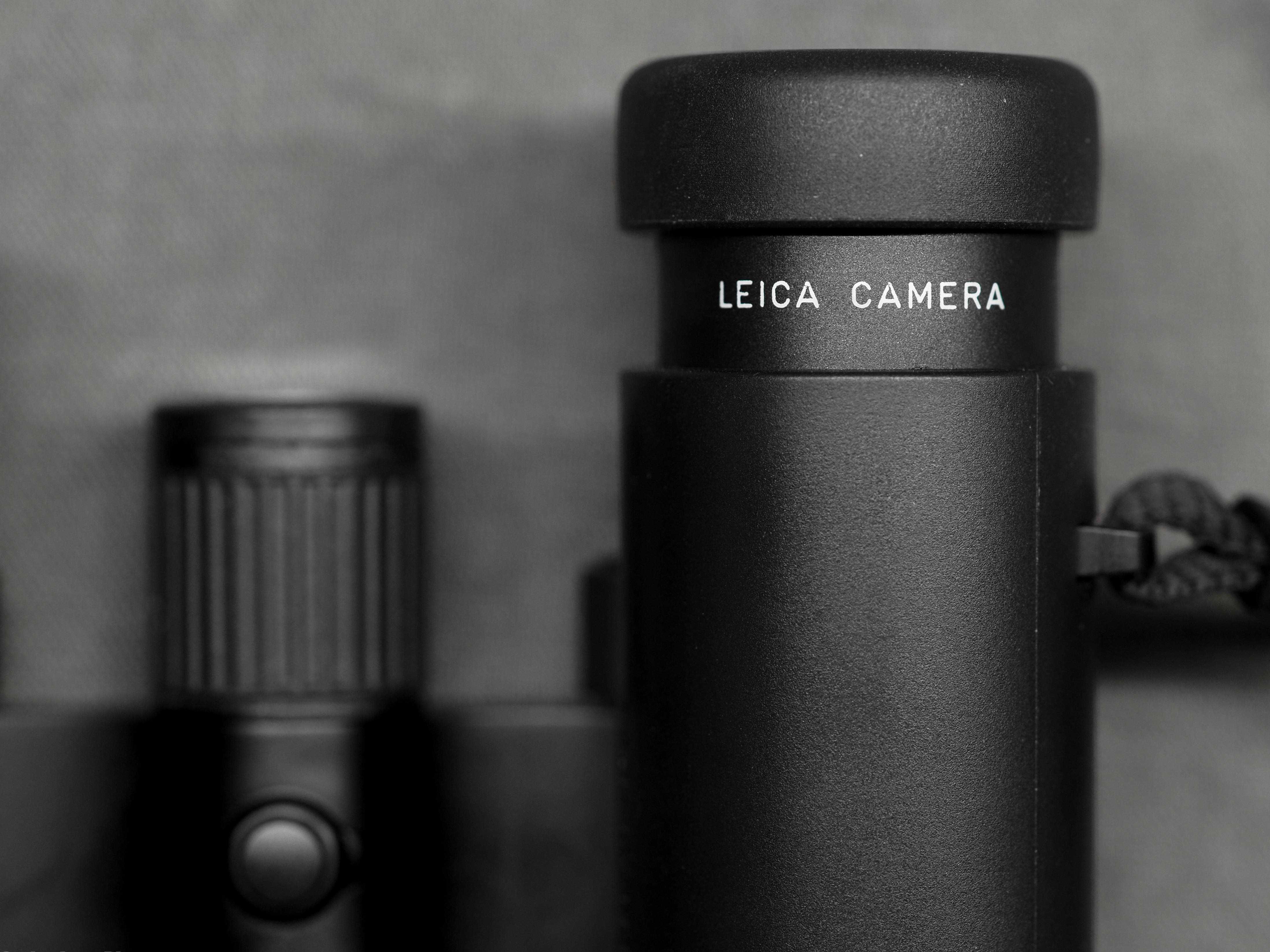 Binoclu Leica Ultravid 8x20
