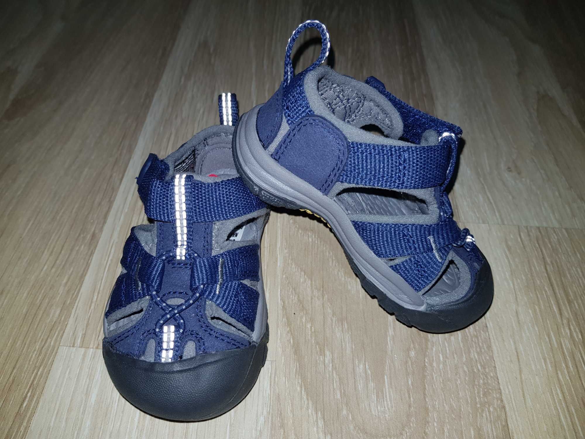 Sandale Keen mărimea 19 nike adidas