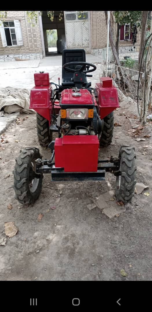 Mini traktor zamonaviy va qulay