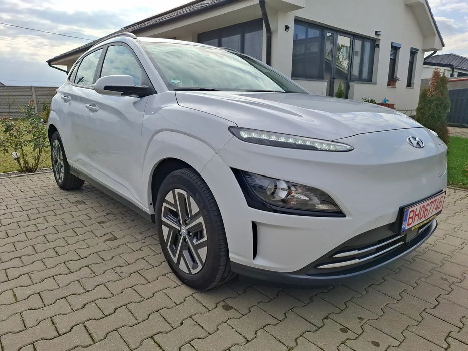 Hyundai KONA Hyundai kona advantage impecabila